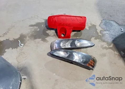 2004 Pontiac Grand Prix Gt2 z USA, uszkodzony, nr VIN 2G2WS522941291435